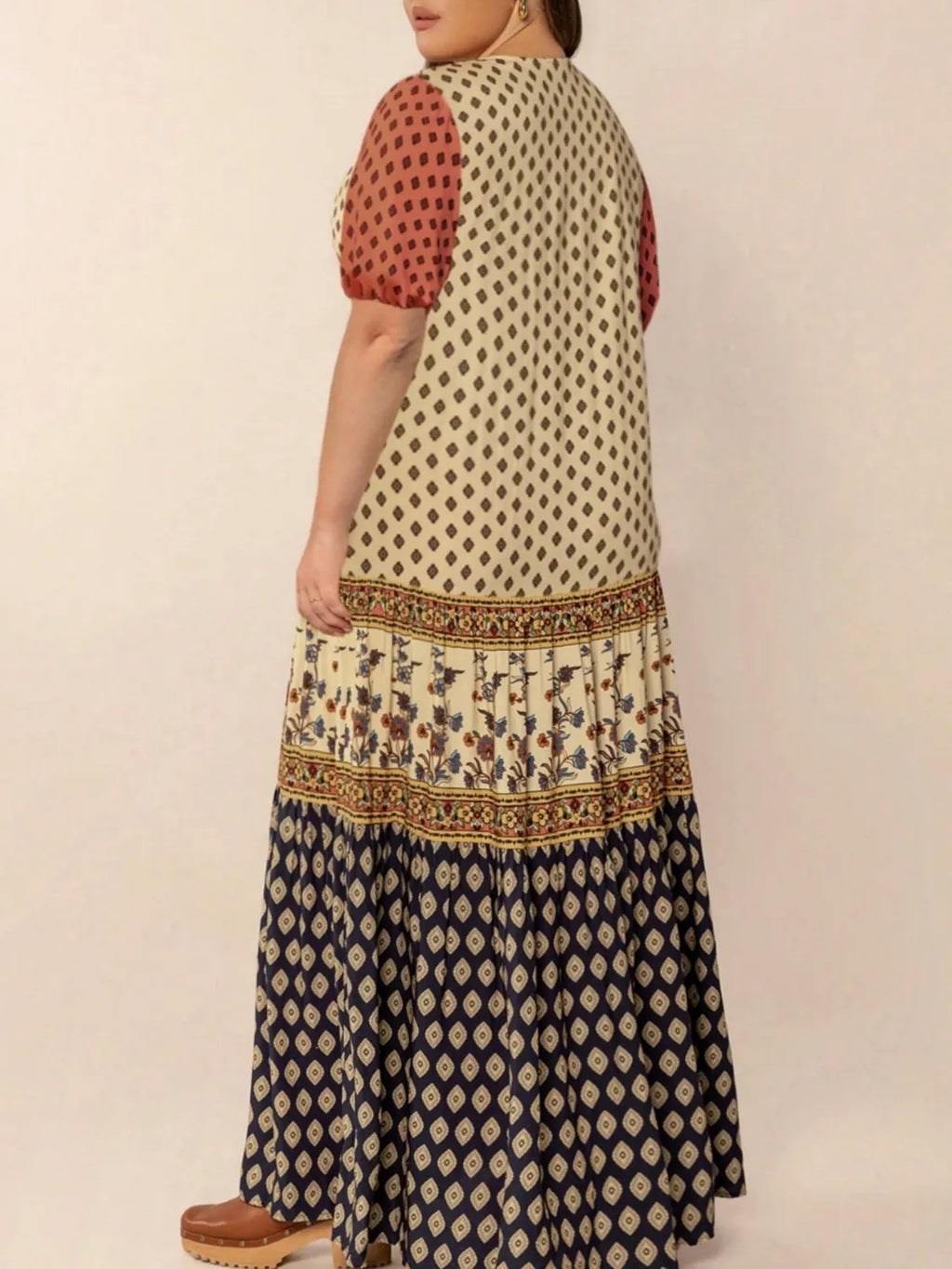 Plus Size Ruched Printed Short Sleeve Midi Dress - Dresses by Trendsi | Available at Handbags Specialist Headquarter