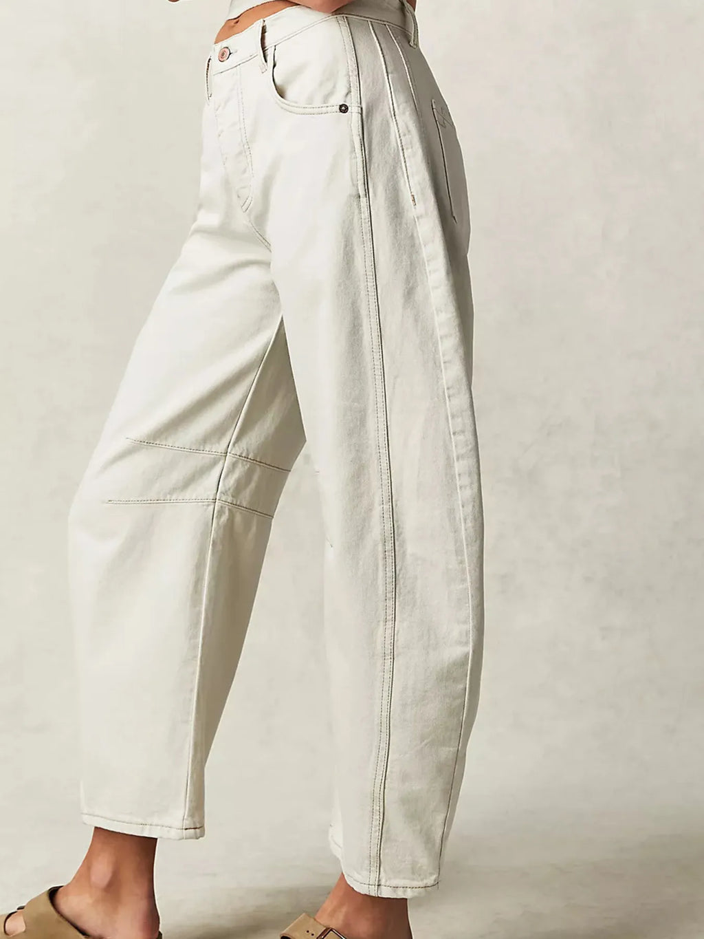 Wide Leg Relaxed Fit Jeans - Women / Jeans & Denim by Trendsi | Available at Handbags Specialist Headquarter