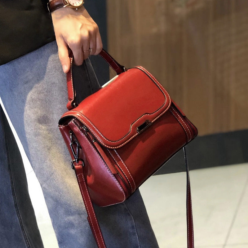 Women's Leather Large Capacity Messenger Bag