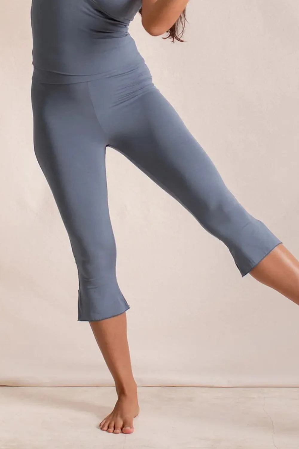Side Slit Capris Leggings - Leggings by Trendsi | Available at Handbags Specialist Headquarter