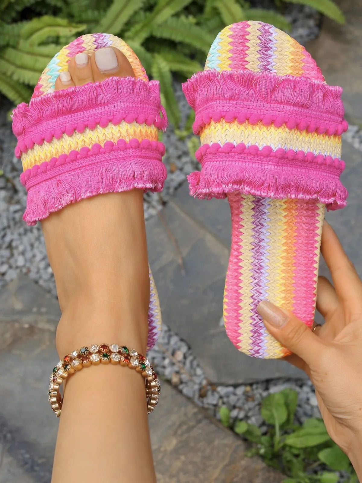 Contrast Open Toe Flat Sandals - Women Sandals by Trendsi | Available at Handbags Specialist Headquarter