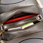 ChicAura Luxe Tote – Stylish Fashion Handbag