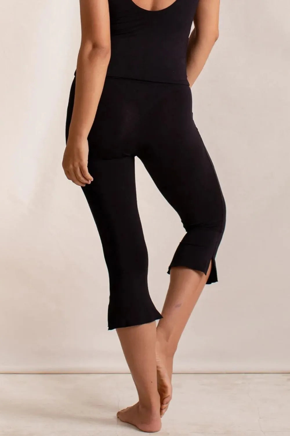 Side Slit Capris Leggings - Leggings by Trendsi | Available at Handbags Specialist Headquarter