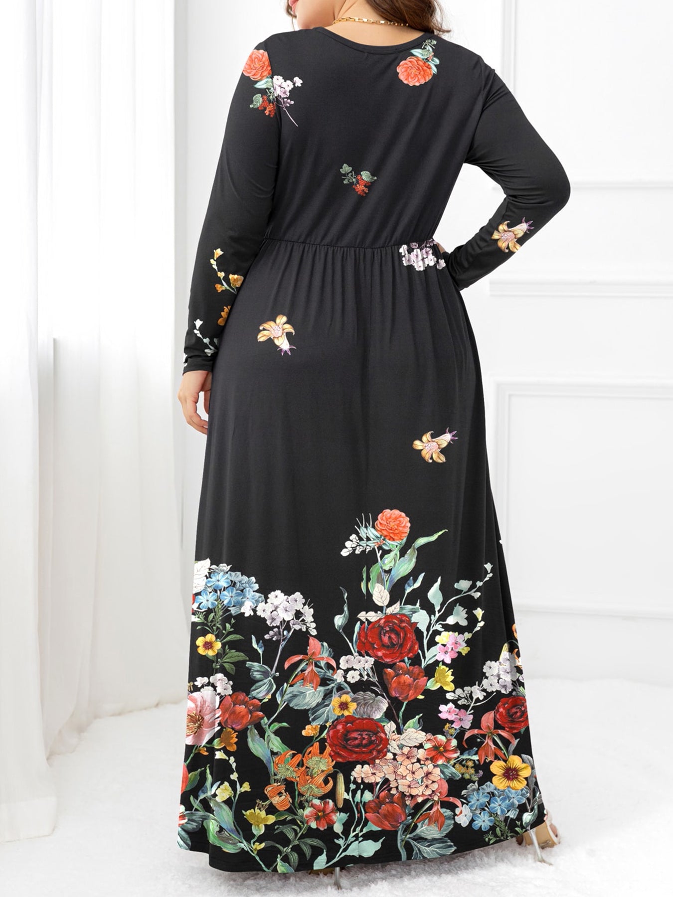 Plus Size Round Neck Maxi Dress with Pockets - Dresses by Trendsi | Available at Handbags Specialist Headquarter