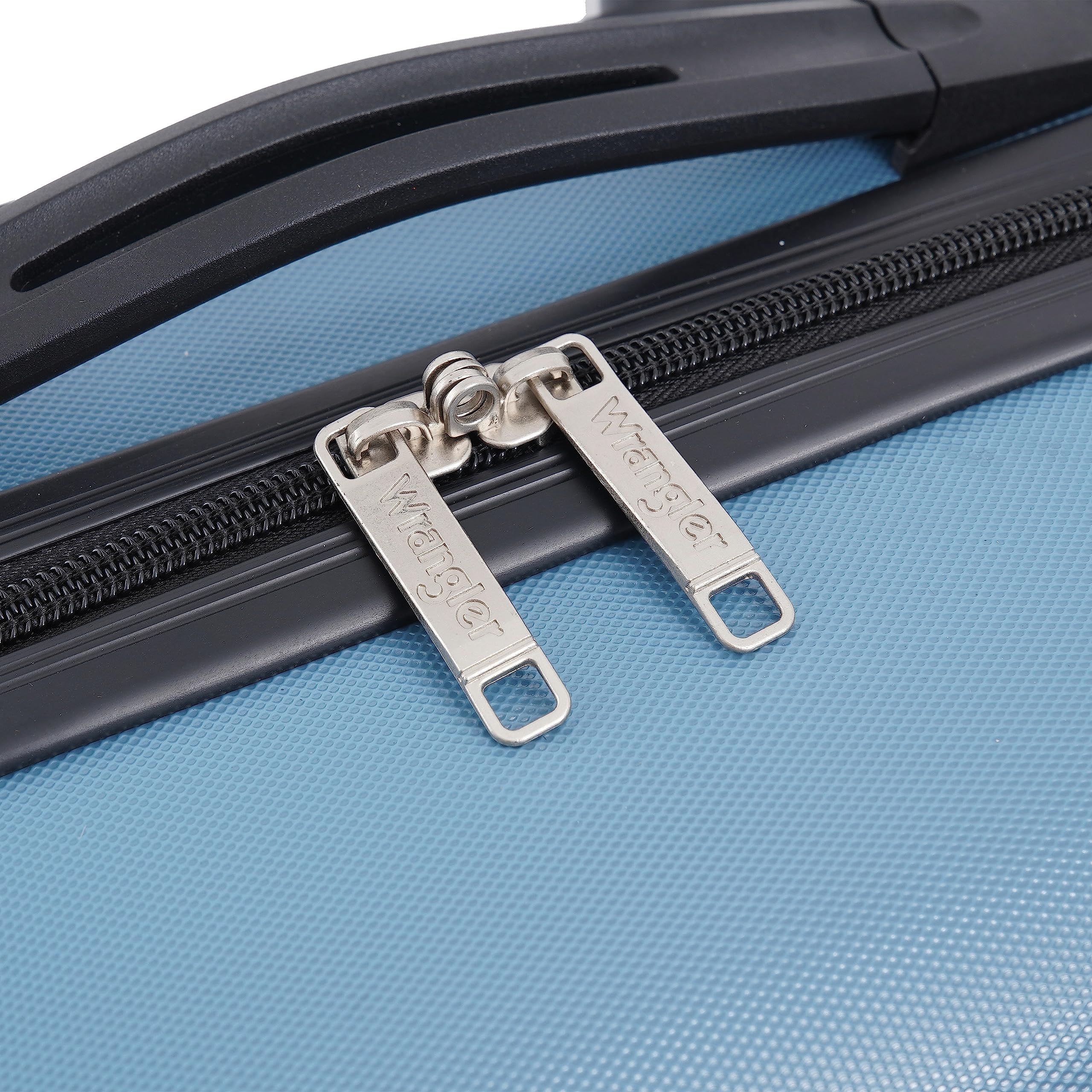 Wrangler 22 Olive Hardside Spinner Carry-On
