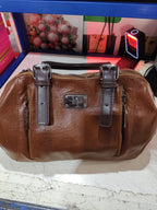 SoftSling One-Shoulder Leather Bag - Chic Crossbody